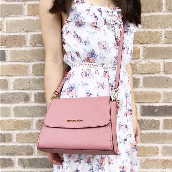 Gaby’sBags👜💕-NWT Michael Kors Small Crossbody - Picture 7 of 7